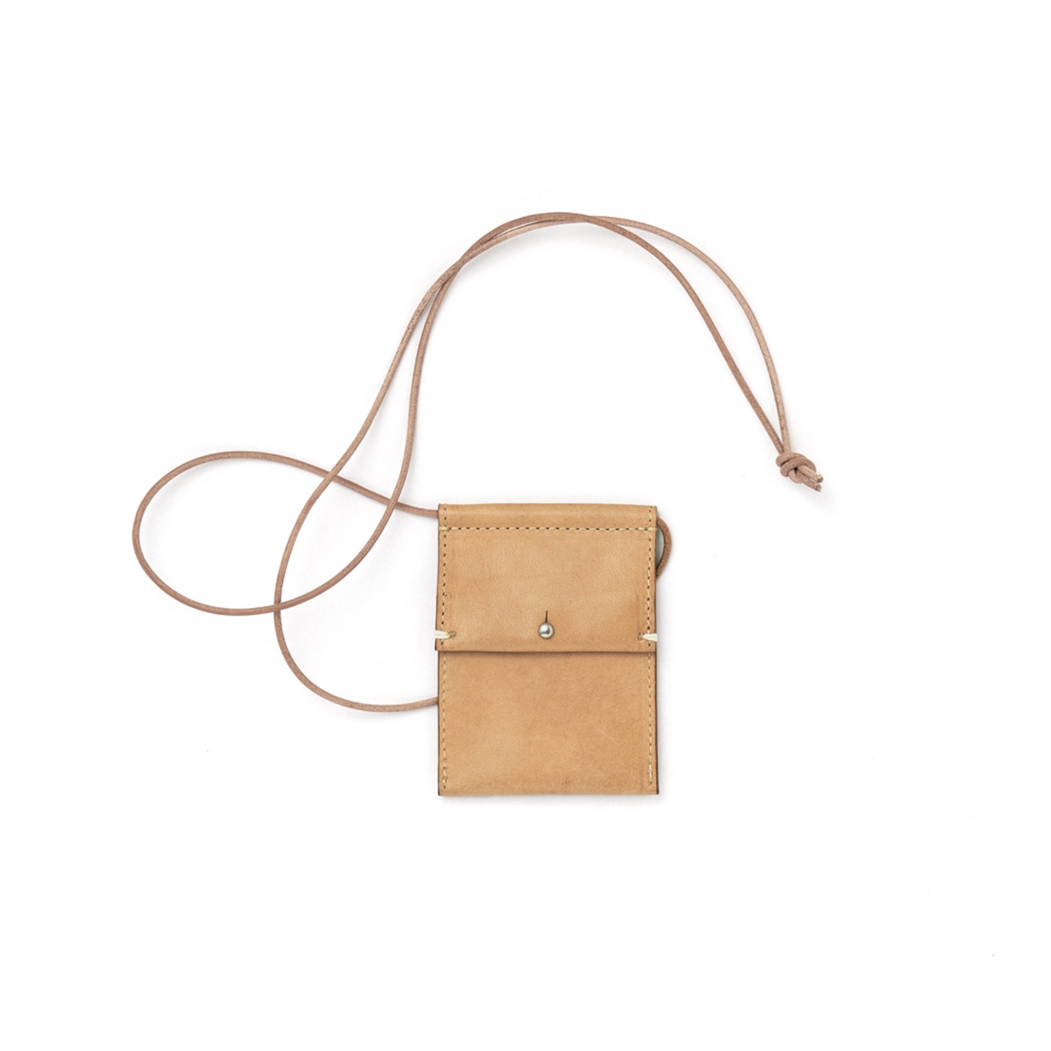 square leather pouch nume